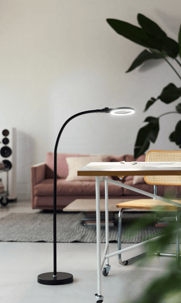 Hovedbilde Halo Design - Magni Charge Superflex – portabel gulvlampe med lupe