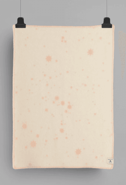 Hovedbilde Røros Orion  BabyLight Pink size 67x100cm